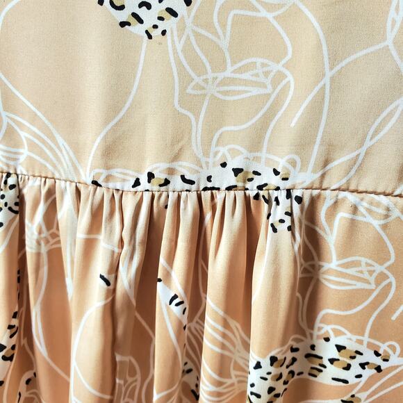 Women Entro Cheetah Beige Balloon Sleeve Blouse Top M Neutral Career Modern NEW - Picture 6 of 11